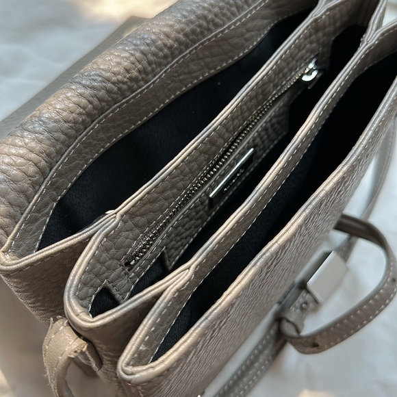 AUX Auxiliary Aritzia) Calisch Cow Leather Grey CrossBody Shoulder Bag Purse - Picture 7 of 11